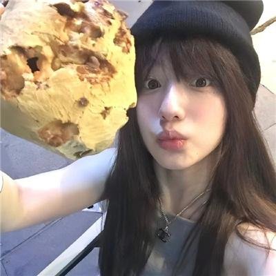 歌声欢唱的树 封面